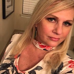 Meet your Posher, Sally